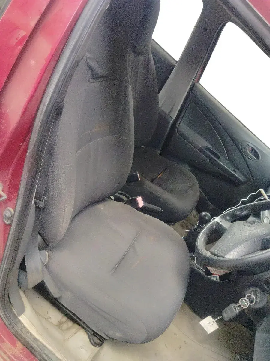 2013 Toyota Etios Liva GD, Diesel, Manual, 2,11,089 km, interior