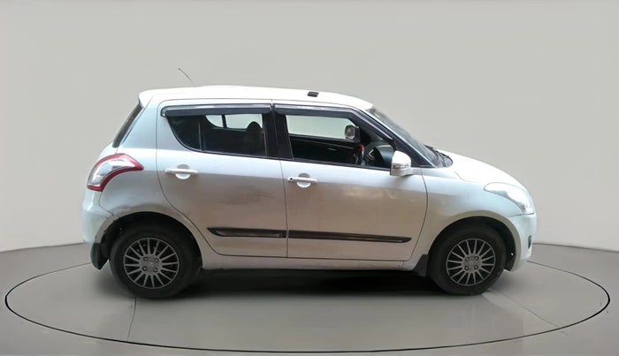 2012 Maruti Swift VXI, CNG, Manual, 1,68,759 km, exterior