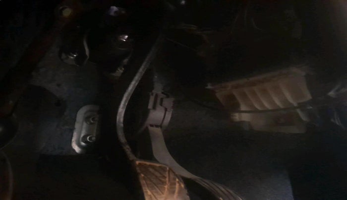 2012 Maruti Swift VXI, CNG, Manual, 1,68,759 km, interior