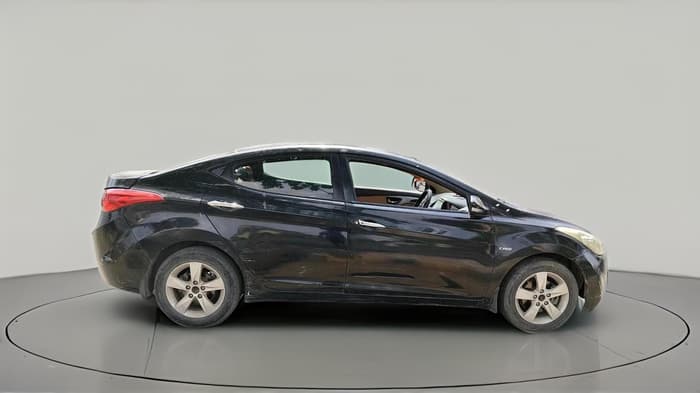2013 Hyundai New Elantra 1.6 SX MT DIESEL, Diesel, Manual, 1,00,403 km, exterior