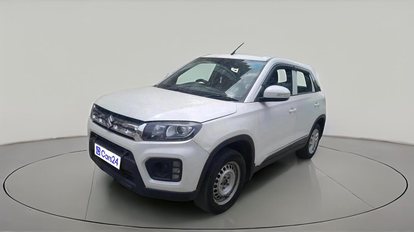 2021 Maruti Vitara Brezza LXI, Petrol, Manual, 1,26,646 km, exterior
