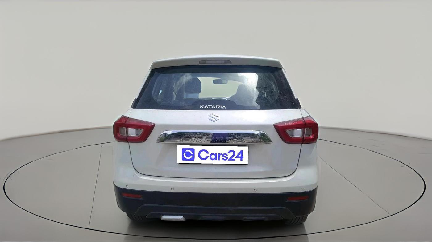 2021 Maruti Vitara Brezza LXI, Petrol, Manual, 1,26,646 km, exterior