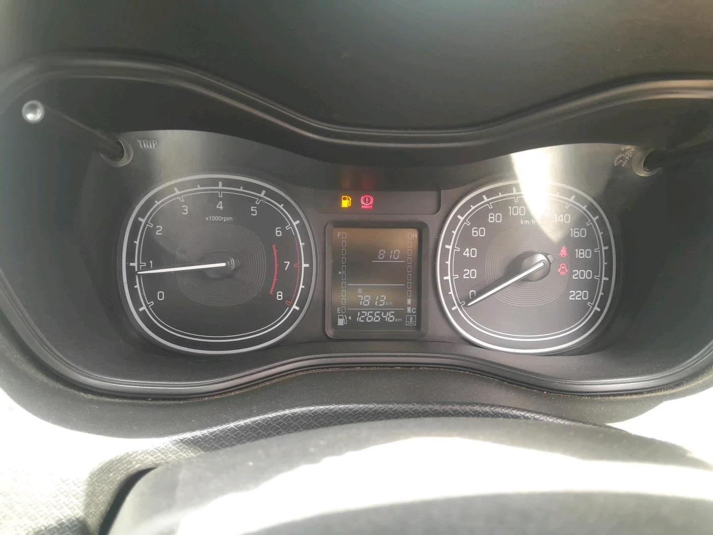 2021 Maruti Vitara Brezza LXI, Petrol, Manual, 1,26,646 km, interior