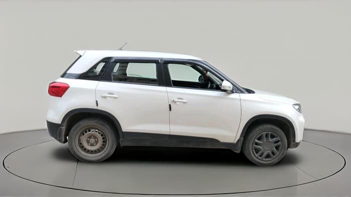 2021 Maruti Vitara Brezza LXI, CNG, Manual, 54,262 km, exterior