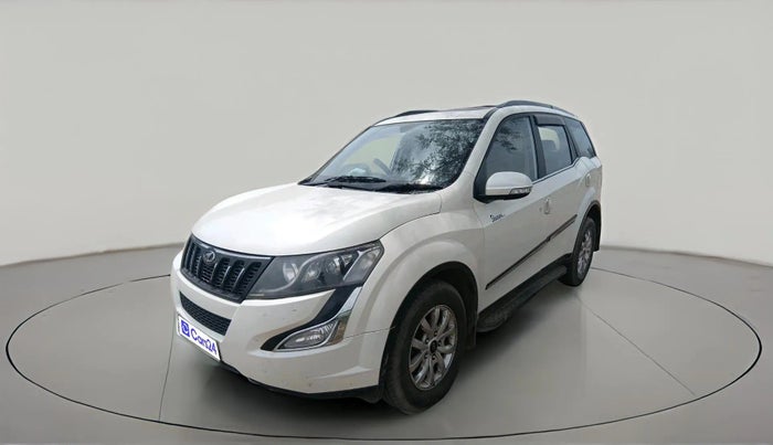 2018 Mahindra XUV500 W10, Diesel, Manual, 66,645 km, exterior