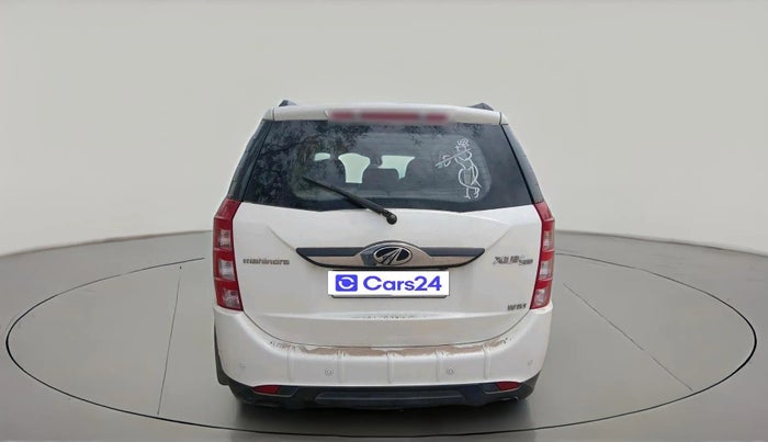 2018 Mahindra XUV500 W10, Diesel, Manual, 66,645 km, exterior