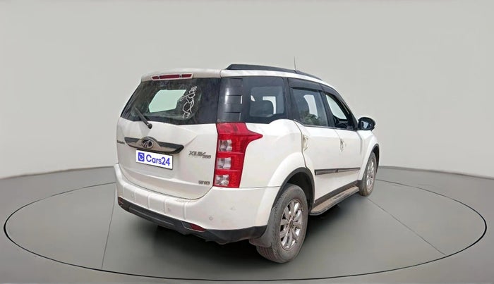 2018 Mahindra XUV500 W10, Diesel, Manual, 66,645 km, exterior