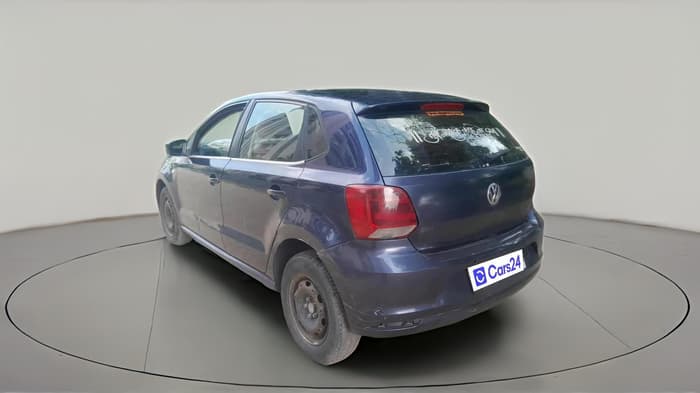 2015 Volkswagen Polo HIGHLINE1.5L, Diesel, Manual, 1,58,340 km, exterior