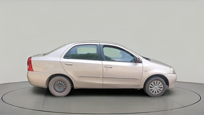 2011 Toyota Etios G, CNG, Manual, 1,82,306 km, exterior