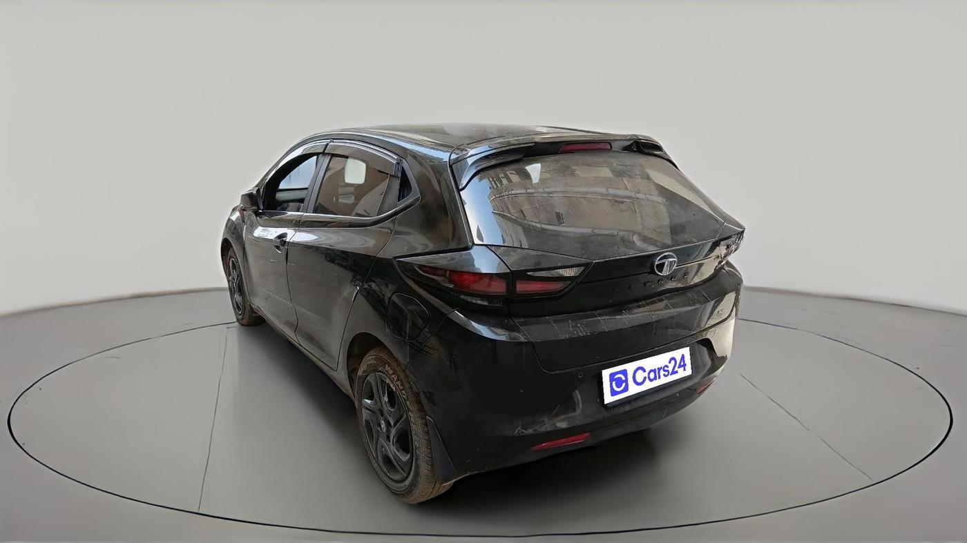 2023 Tata ALTROZ XTA DARK EDTION, CNG, Automatic, 67,266 km, exterior
