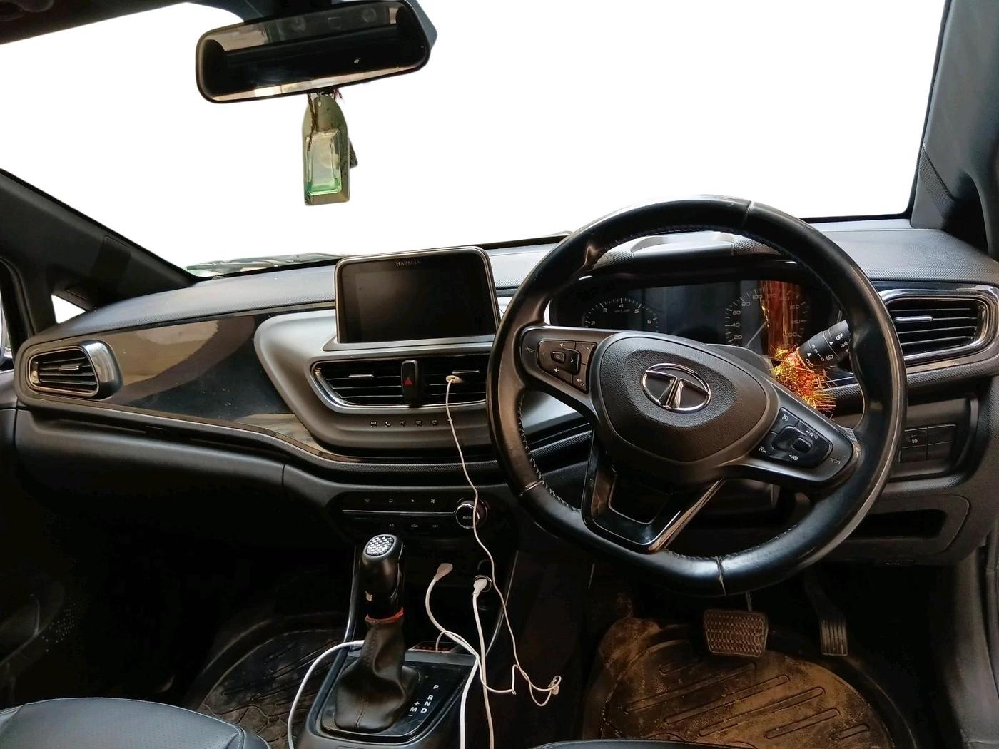 2023 Tata ALTROZ XTA DARK EDTION, CNG, Automatic, 67,266 km, interior