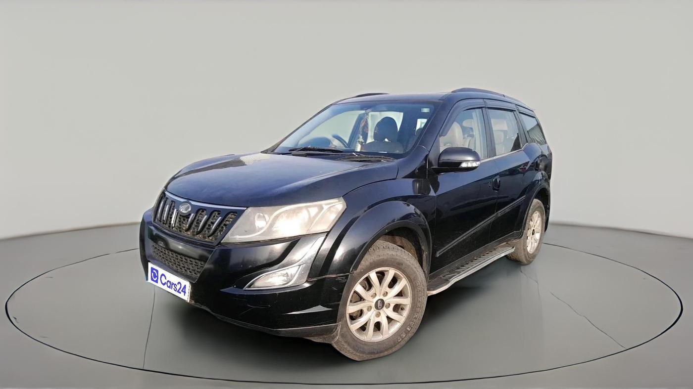 2015 Mahindra XUV500 W10, Diesel, Manual, 88,782 km, exterior