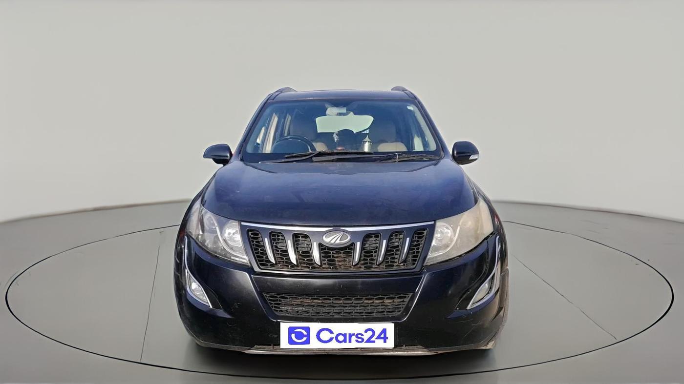 2015 Mahindra XUV500 W10, Diesel, Manual, 88,782 km, exterior