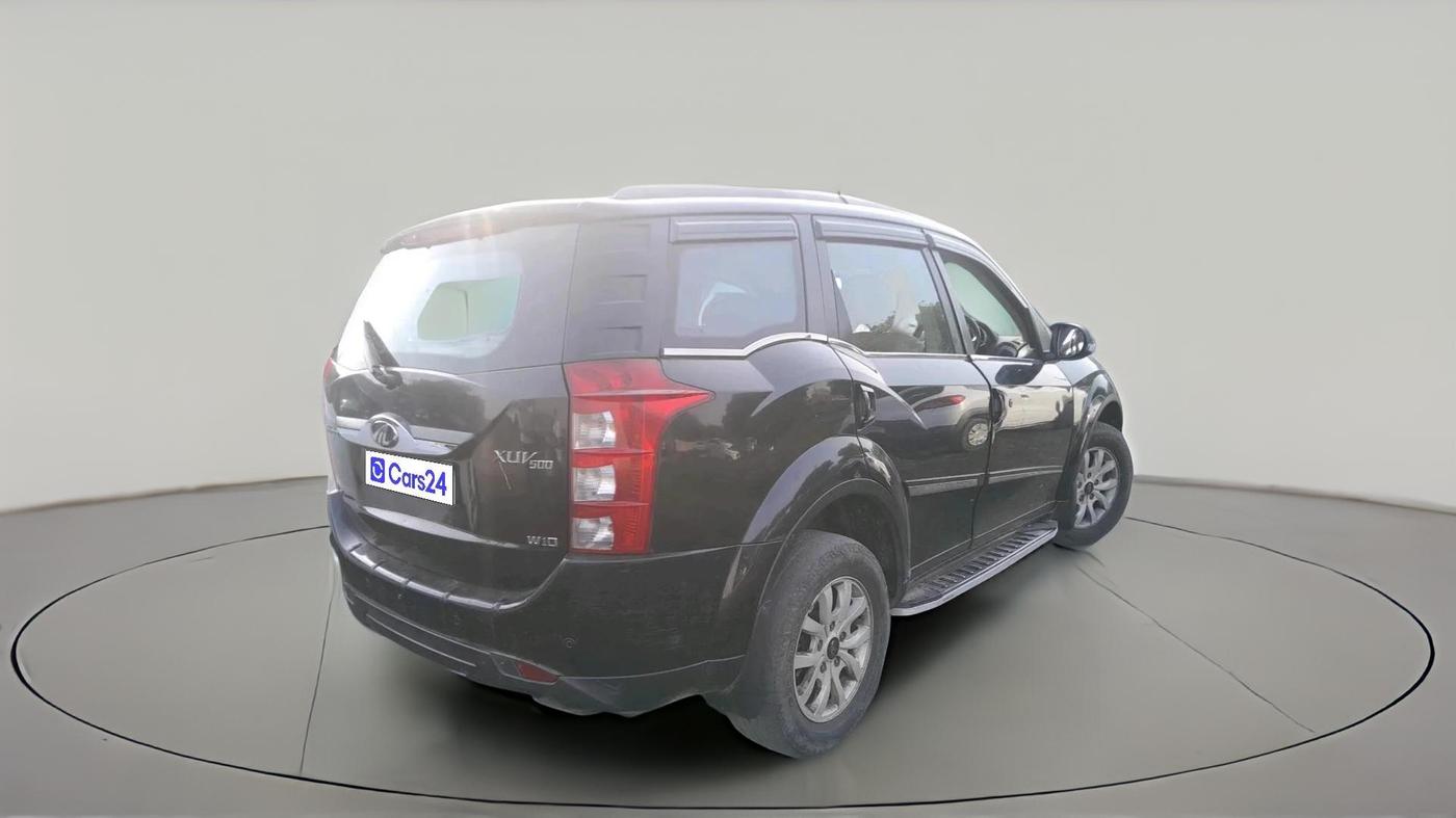 2015 Mahindra XUV500 W10, Diesel, Manual, 88,782 km, exterior