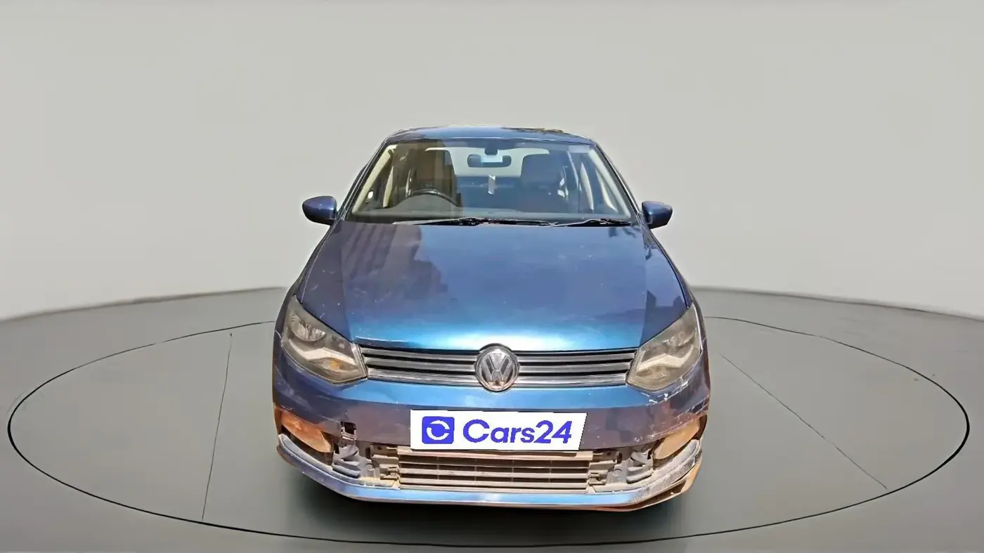 2017 Volkswagen Ameo HIGHLINE1.5L, Diesel, Manual, 1,70,068 km, exterior