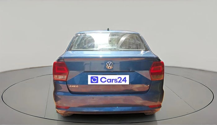 2017 Volkswagen Ameo HIGHLINE1.5L, Diesel, Manual, 1,70,068 km, exterior