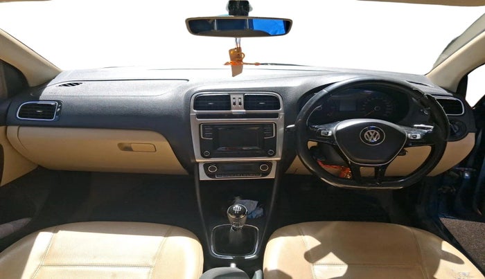 2017 Volkswagen Ameo HIGHLINE1.5L, Diesel, Manual, 1,70,068 km, interior