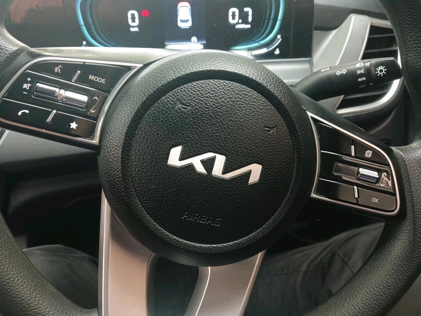 2025 KIA SELTOS HTE (O)1.5 Diesel MT, Diesel, Manual, 26,948 km, interior