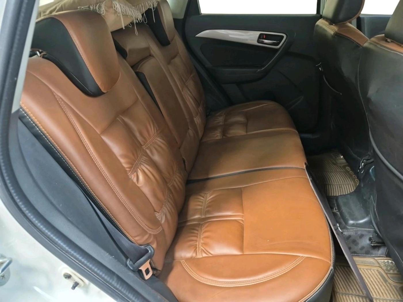 2016 Maruti Vitara Brezza ZDI, Diesel, Manual, 1,19,296 km, interior