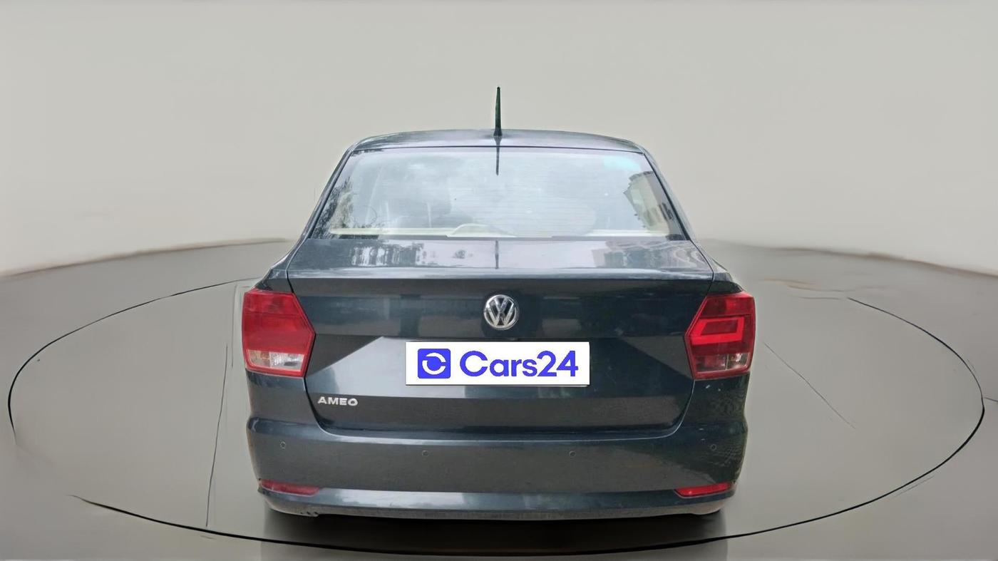 2017 Volkswagen Ameo HIGHLINE1.2L PLUS 16 ALLOY, Petrol, Manual, 77,438 km, exterior