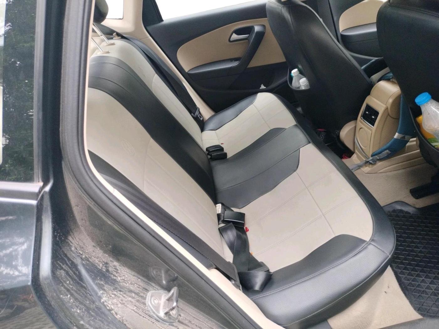 2017 Volkswagen Ameo HIGHLINE1.2L PLUS 16 ALLOY, Petrol, Manual, 77,438 km, interior