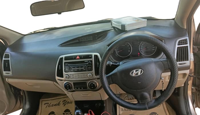 2012 Hyundai i20 MAGNA 1.2, Petrol, Manual, 1,32,841 km, interior