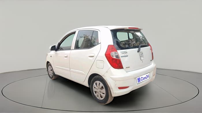 2012 Hyundai i10 SPORTZ 1.2 AT, CNG, Automatic, 1,32,386 km, exterior