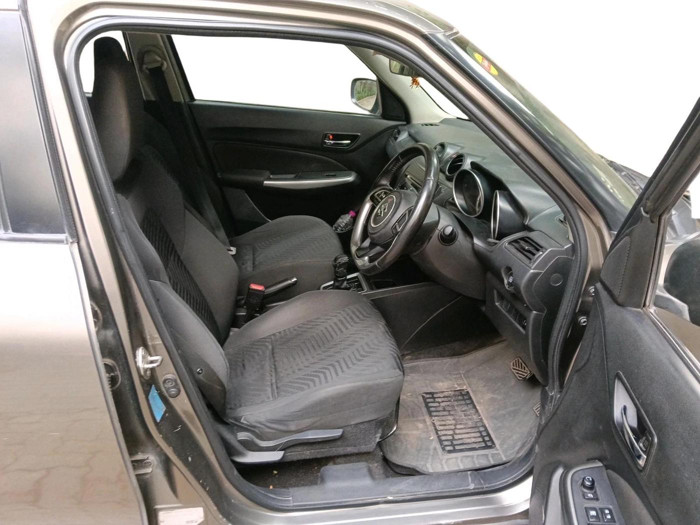 2020 Maruti Swift ZXI AMT, Petrol, Automatic, 78,110 km, interior