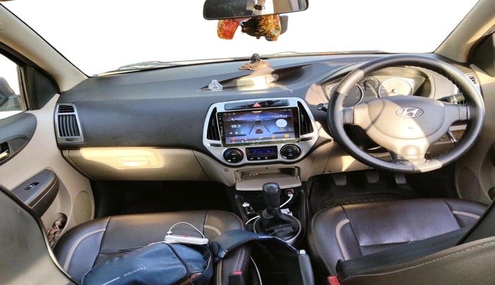 2013 Hyundai i20 MAGNA (O) 1.4 CRDI, Diesel, Manual, 1,20,727 km, interior