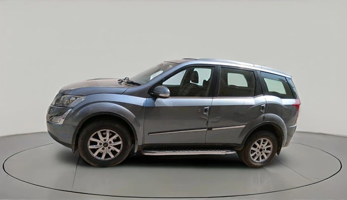 2015 Mahindra XUV500 W10, Diesel, Manual, 86,170 km, exterior