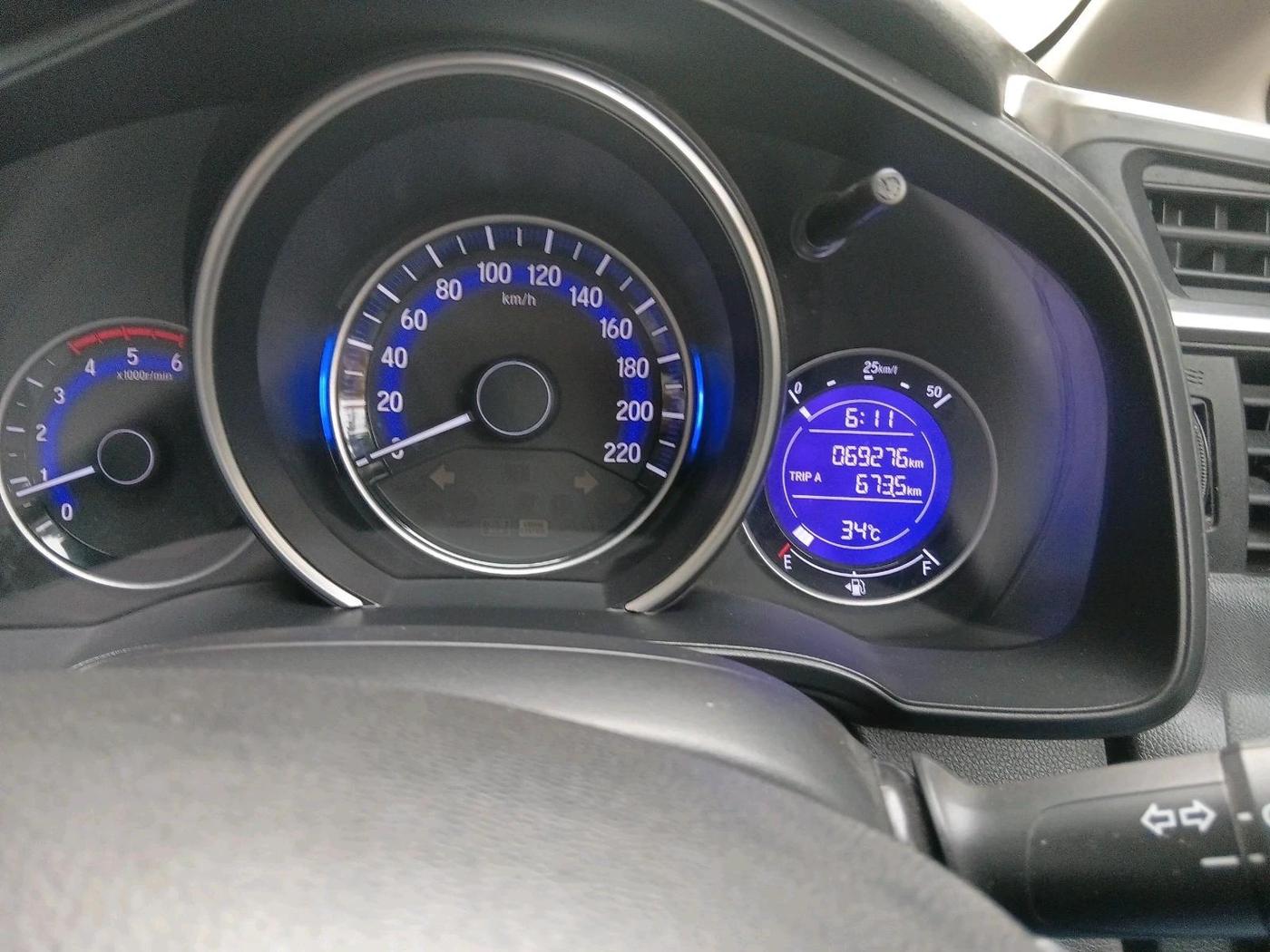 2018 Honda WR-V 1.5L I-DTEC VX MT, Diesel, Manual, 69,276 km, interior