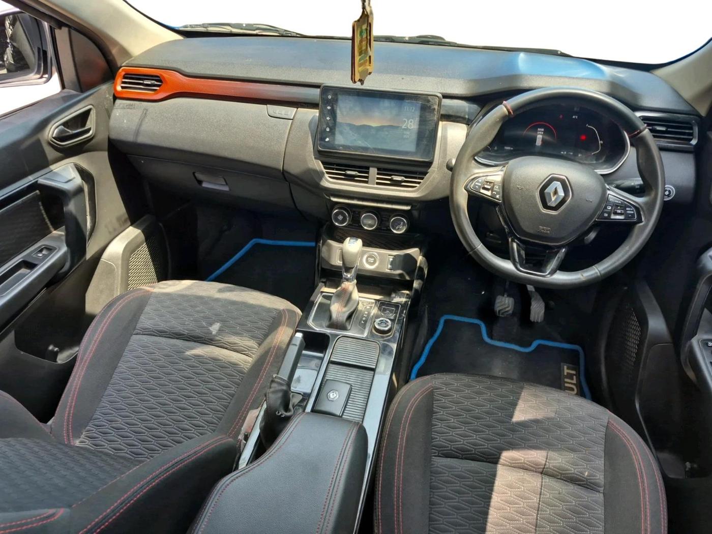 2022 Renault Kiger RXZ TURBO CVT DUAL TONE, CNG, Automatic, 15,643 km, interior