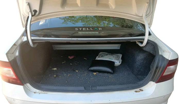 2021 Skoda Rapid AMBITION AT TSI, Petrol, Automatic, 48,478 km, exterior