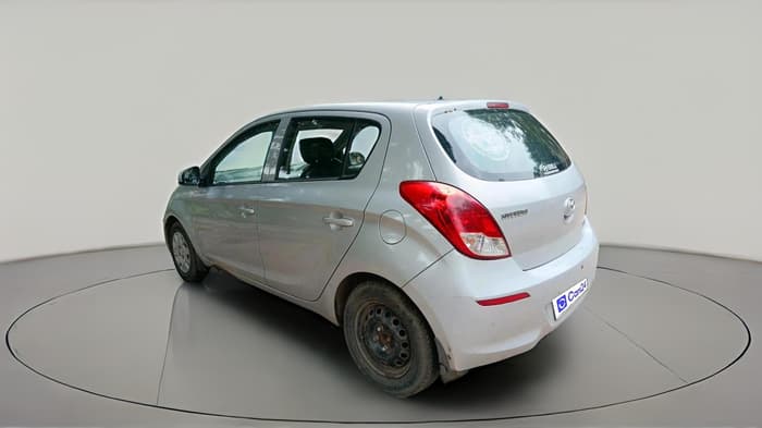 2012 Hyundai i20 MAGNA 1.2, CNG, Manual, 1,00,866 km, exterior