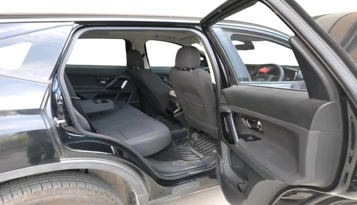 2021 Tata Harrier XTA PLUS 2.0L KRYOTEC DARK EDITION, Diesel, Automatic, 90,055 km, interior