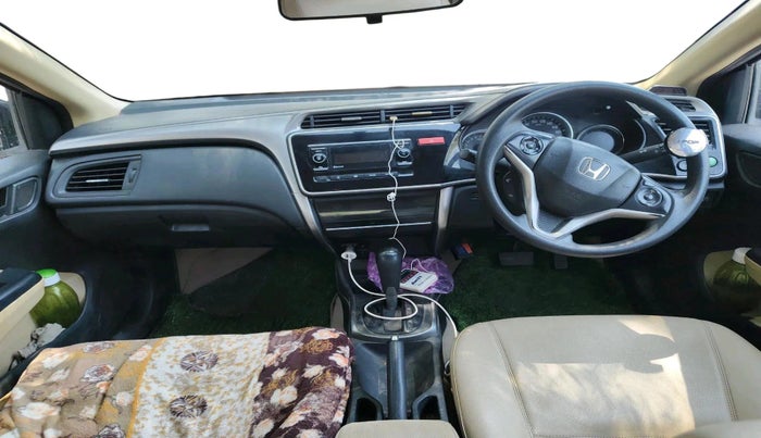 2015 Honda City 1.5L I-VTEC SV CVT, CNG, Automatic, 93,974 km, interior