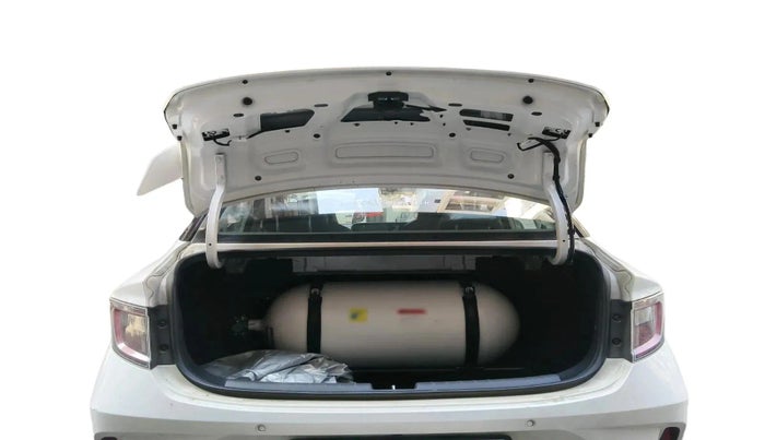 2023 Hyundai AURA SX 1.2 CNG, CNG, Manual, 31,568 km, exterior