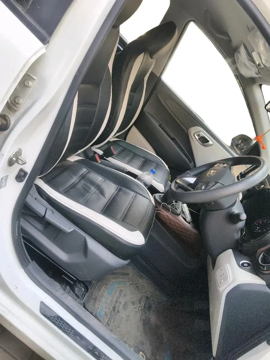 2023 Hyundai AURA SX 1.2 CNG, CNG, Manual, 31,568 km, interior