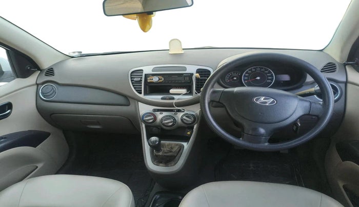 2011 Hyundai i10 MAGNA 1.1, CNG, Manual, 76,019 km, interior
