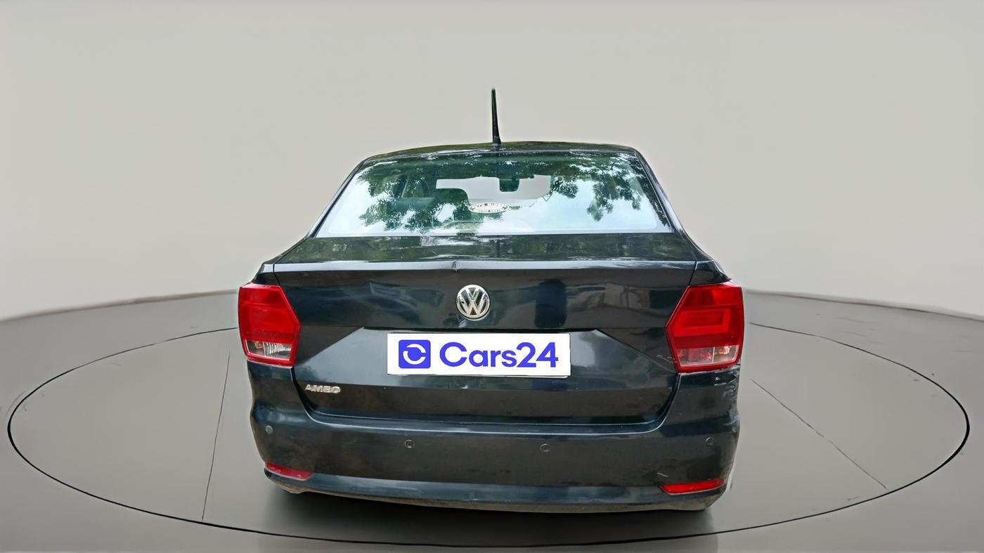 2017 Volkswagen Ameo COMFORTLINE 1.2L, Petrol, Manual, 1,09,170 km, exterior