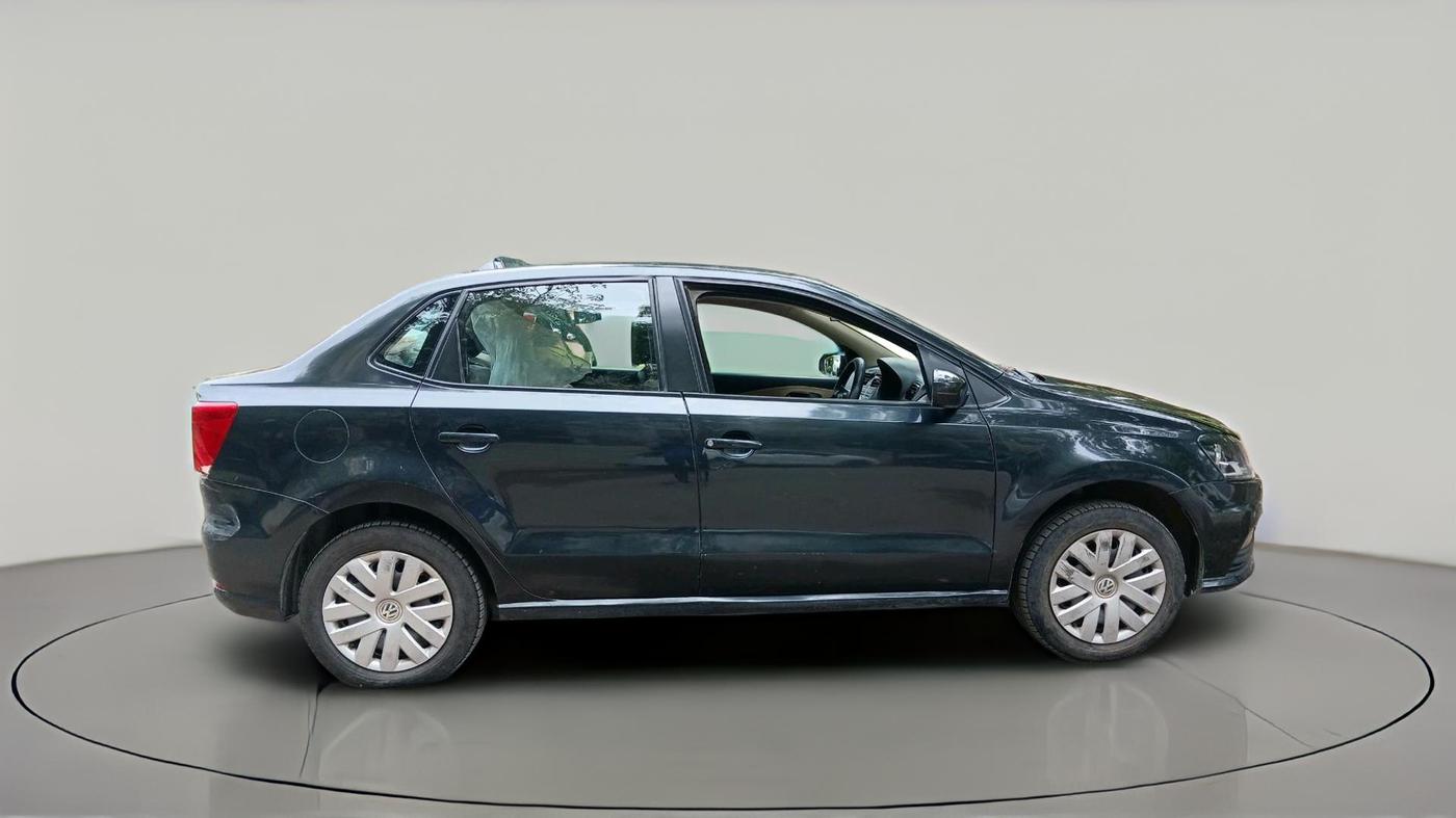 2017 Volkswagen Ameo COMFORTLINE 1.2L, Petrol, Manual, 1,09,170 km, exterior