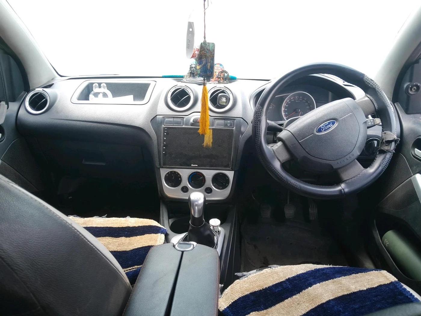 2014 Ford Figo ZXI 1.4 DIESEL, Diesel, Manual, 95,676 km, interior