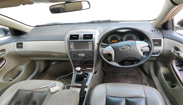 2012 Toyota Corolla Altis G DIESEL, Diesel, Manual, 1,30,069 km, interior