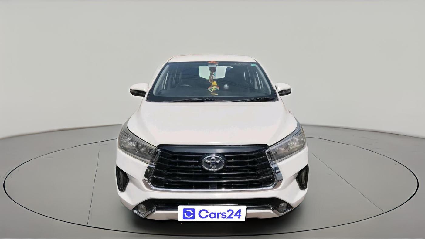 2017 Toyota Innova Crysta 2.4 GX 7 STR, Diesel, Manual, 1,76,907 km, exterior