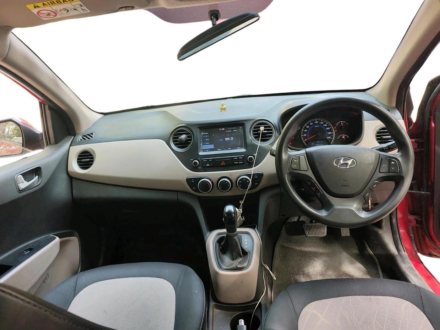 2018 Hyundai Grand i10 SPORTZ (O) AT 1.2 KAPPA VTVT, Petrol, Automatic, 58,392 km, interior