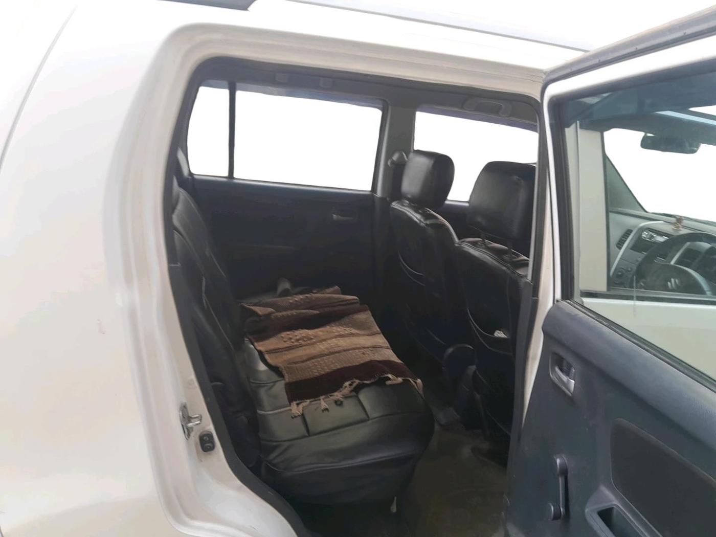 2012 Maruti Wagon R 1.0 LXI, CNG, Manual, 86,477 km, interior