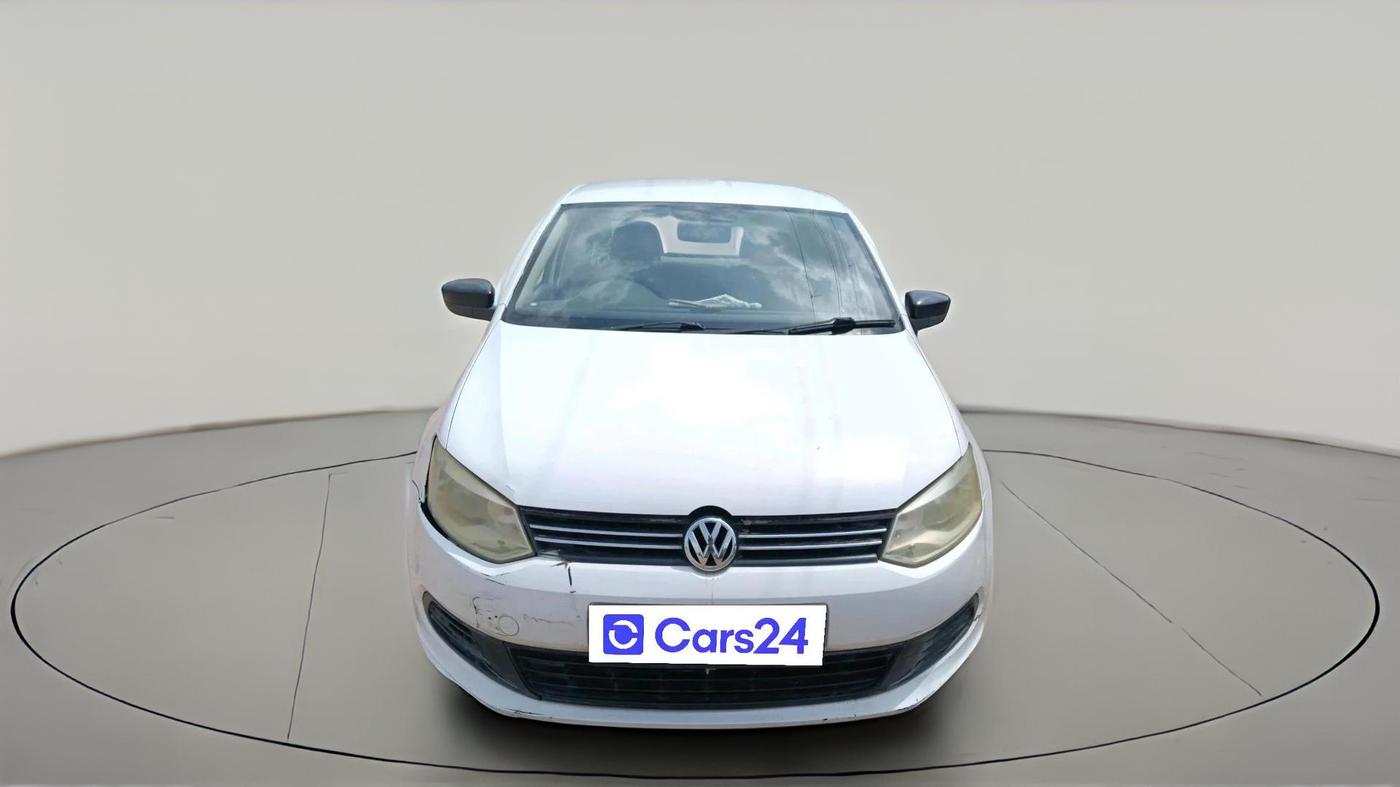 2011 Volkswagen Vento TRENDLINE 1.6, Petrol, Manual, 72,711 km, exterior