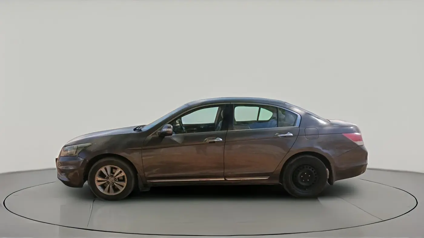 2011 Honda Accord 2.4L I-VTEC AT, Petrol, Automatic, 1,16,063 km, exterior