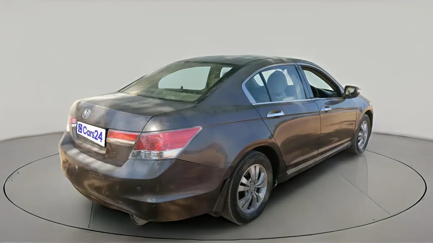 2011 Honda Accord 2.4L I-VTEC AT, Petrol, Automatic, 1,16,063 km, exterior