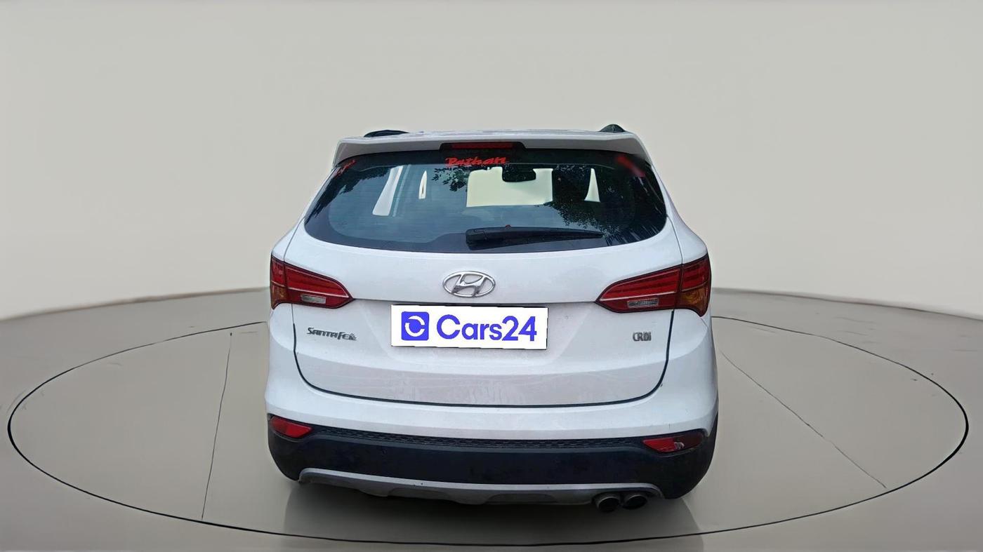 2016 Hyundai Santa Fe 2 WD AT, Diesel, Automatic, 1,04,081 km, exterior